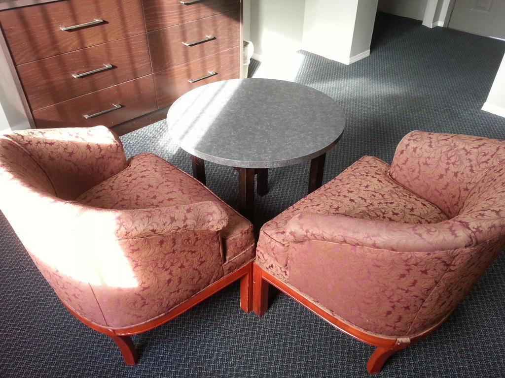 Travelodge By Wyndham Surrey Extérieur photo